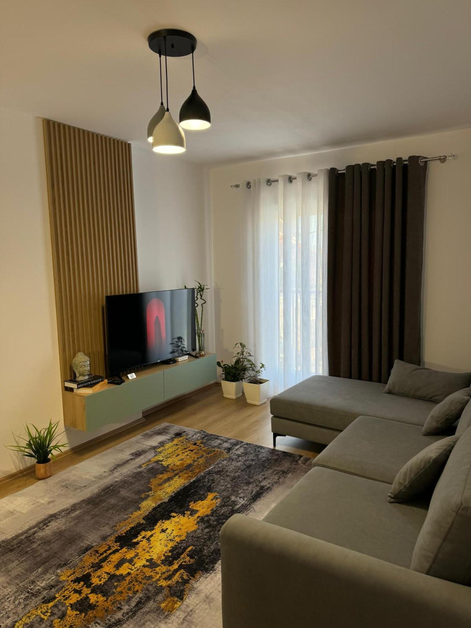 Apartment In City Center Шкодер Экстерьер фото